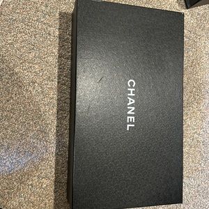 Chanel boot box